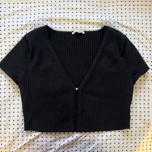 Reformation short sleeve pearl button top - Picture 2 of 5